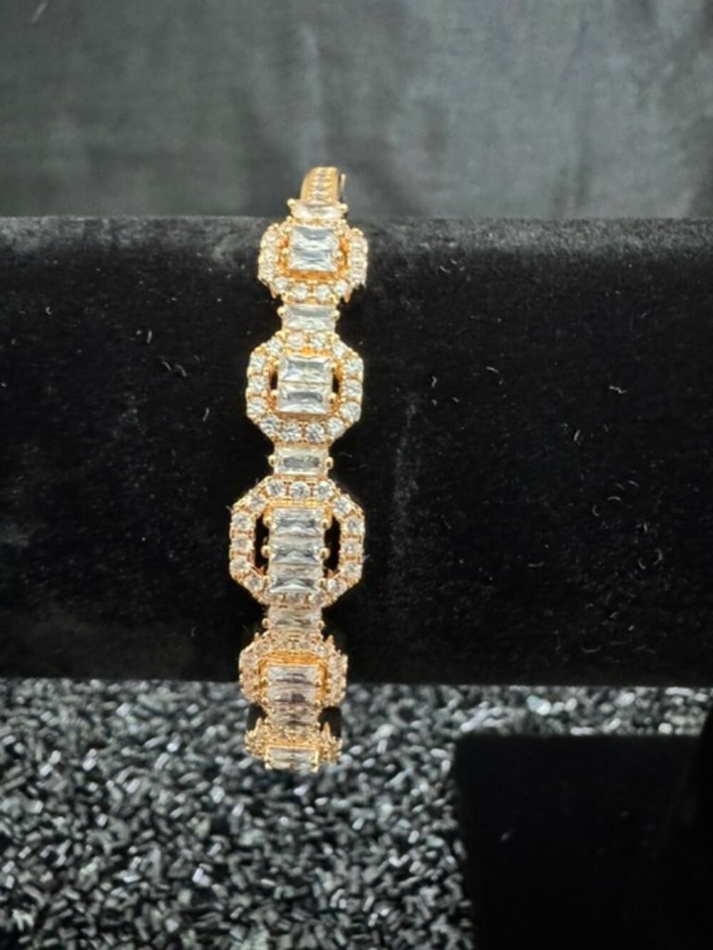 Gold Filled Bangel Bracelet with a Beautiful AAA CZ Design - Size 7 - NWOT